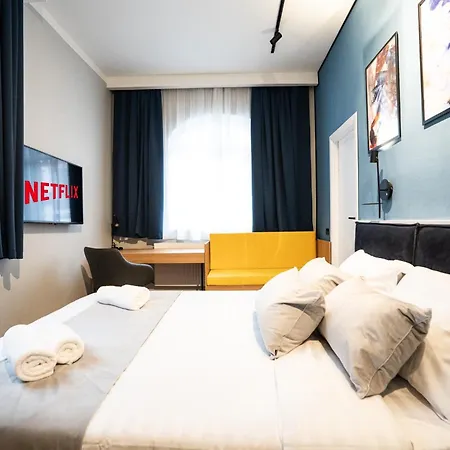 Emil Balaban Luxury 아파트호텔 4*