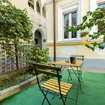 Emil Balaban Luxury Aparthotel