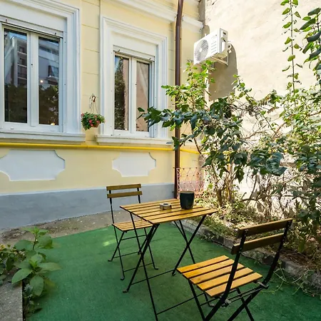 Lägenhetshotell Emil Balaban Luxury