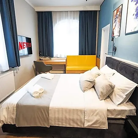 Emil Balaban Luxury Ξενοδοχείο με διαμερίσματα 3*