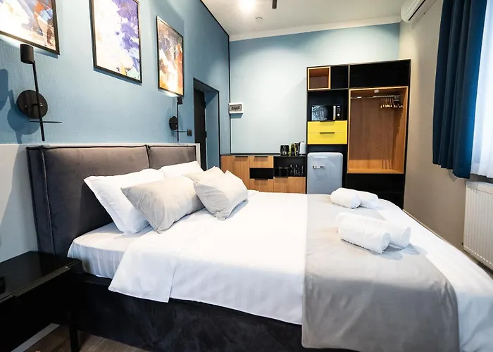 Emil Balaban Luxury 아파트호텔 3*