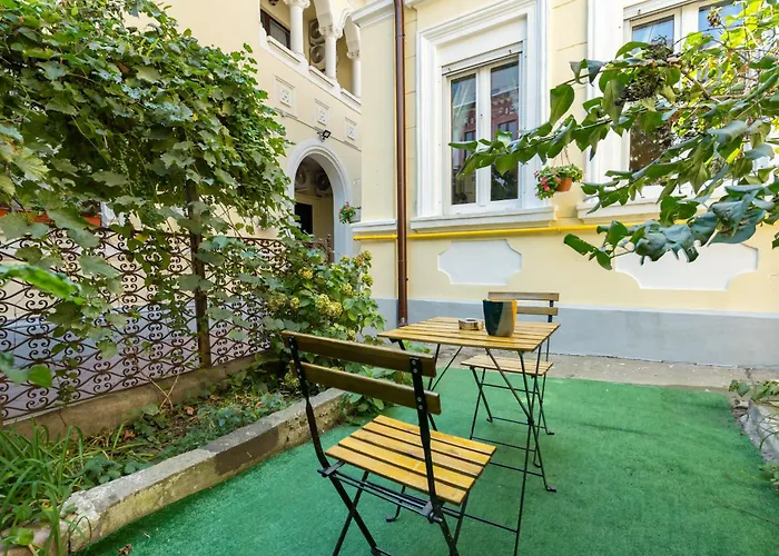 Emil Balaban Luxury Apartmanhotel